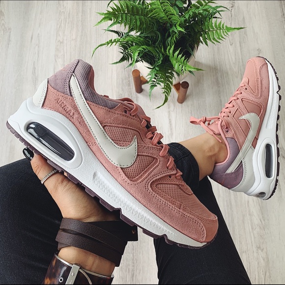 Nike Shoes - Nike air max command sneakers